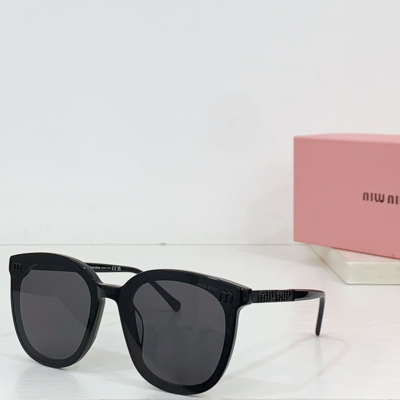 Miu miu Sunglasses